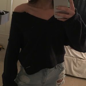 Navy cropped wide v neck sweater
